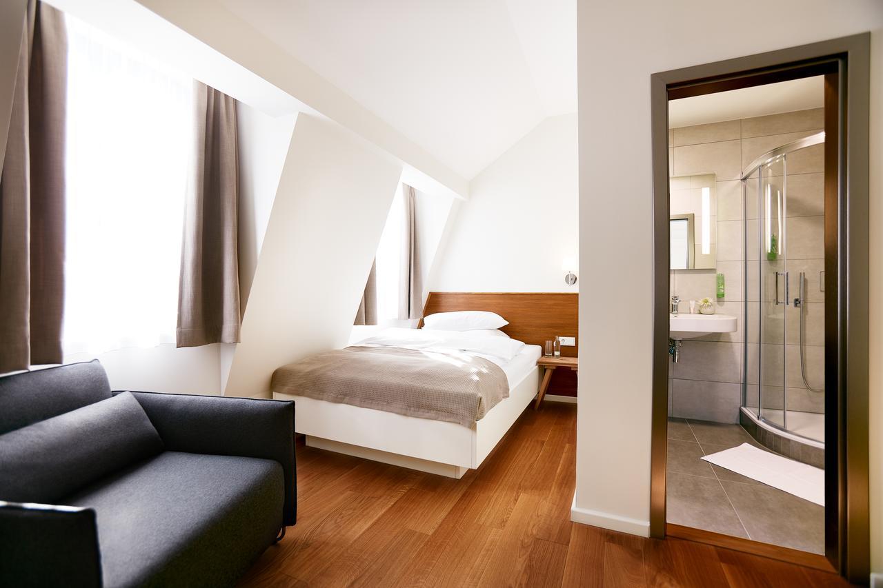 Paulinenhof Hotell Belzig Exteriör bild