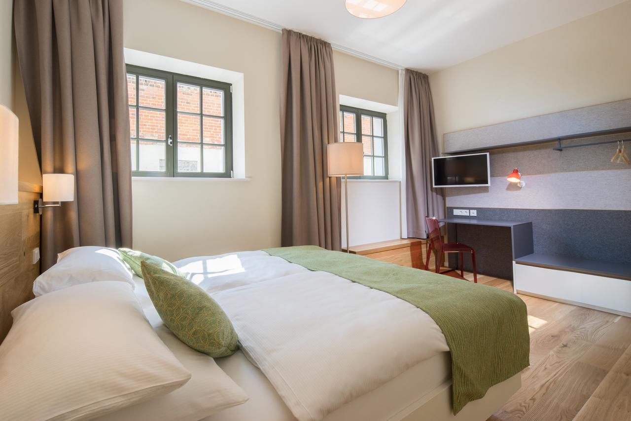 Paulinenhof Hotell Belzig Exteriör bild