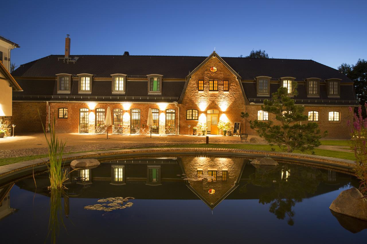 Paulinenhof Hotell Belzig Exteriör bild
