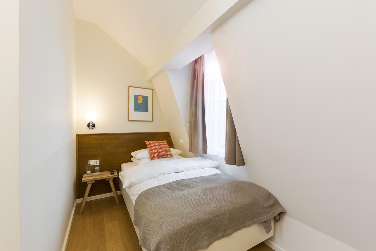 Paulinenhof Hotell Belzig Exteriör bild
