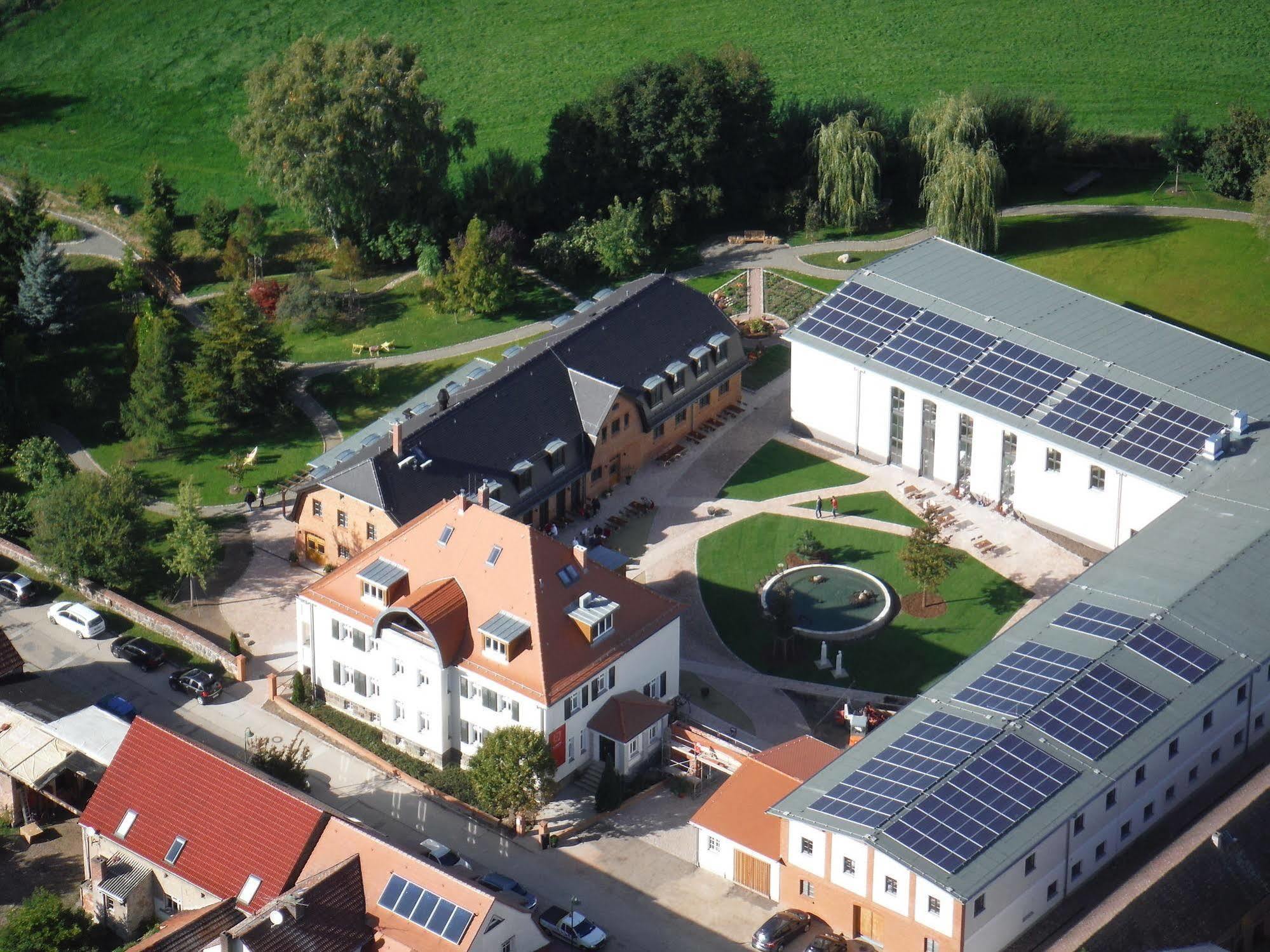 Paulinenhof Hotell Belzig Exteriör bild