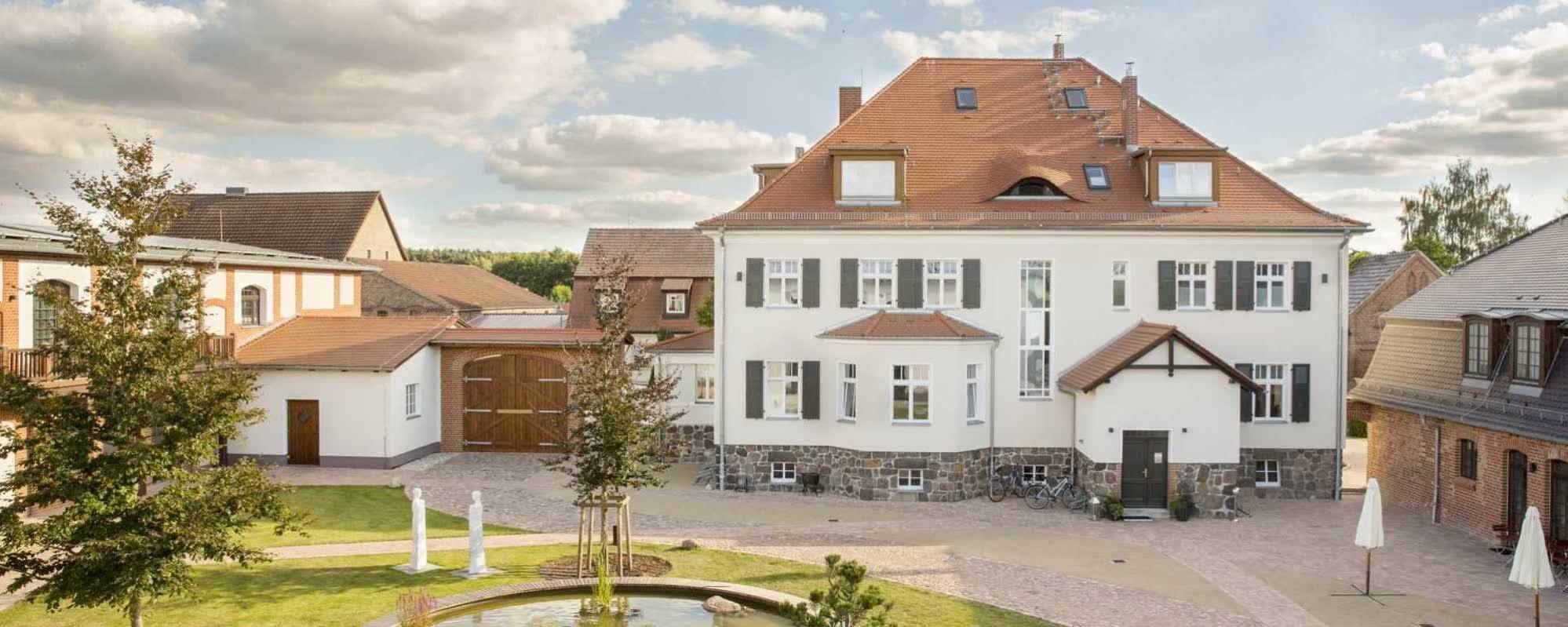 Paulinenhof Hotell Belzig Exteriör bild
